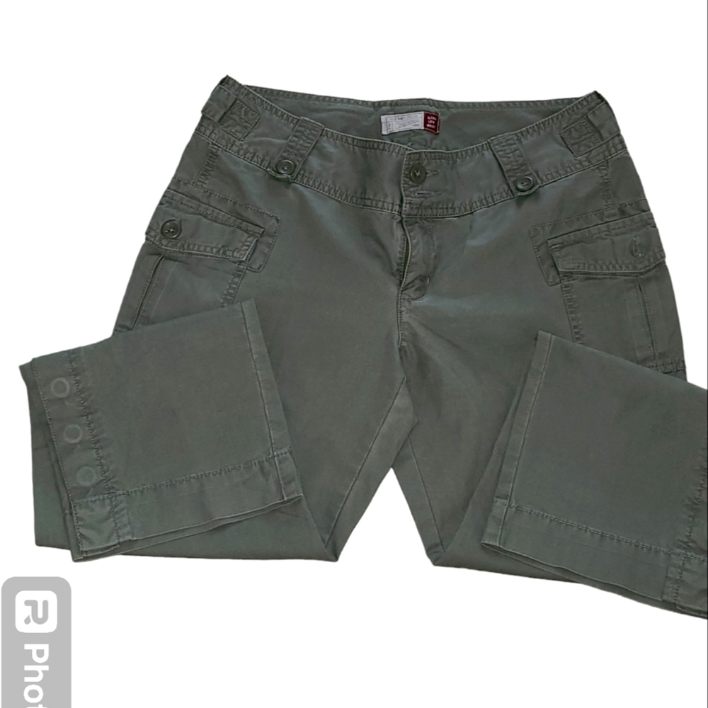 Old Navy Cargos Pants for  ladies